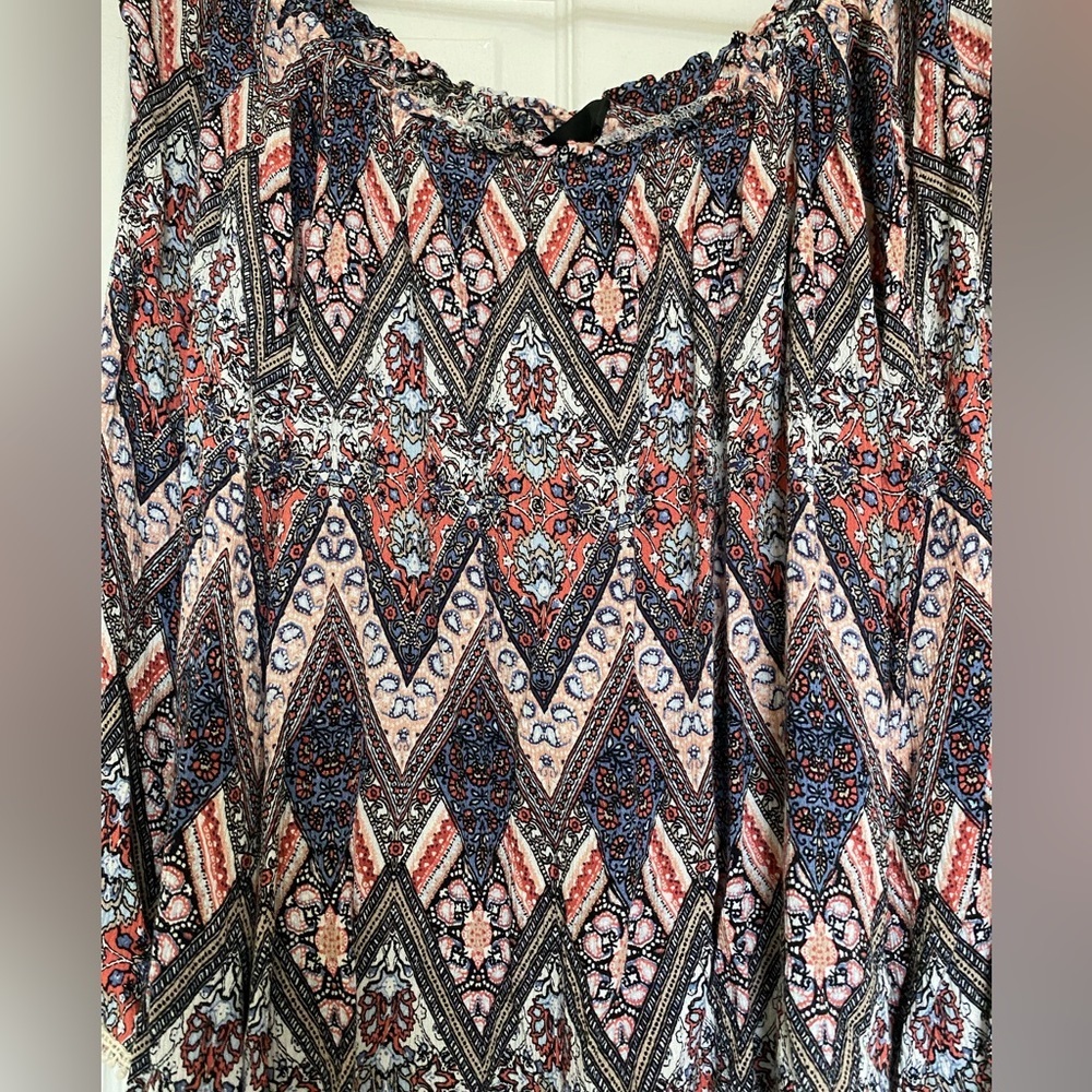 Off the Shoulder Top - Picture 2 of 5